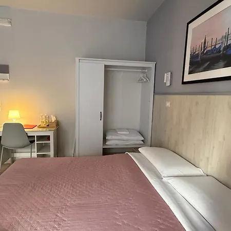 216 Venice بيت ضيافة ميستر